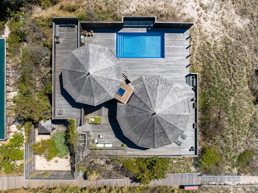1 Steels Walk Water Island, NY 11772