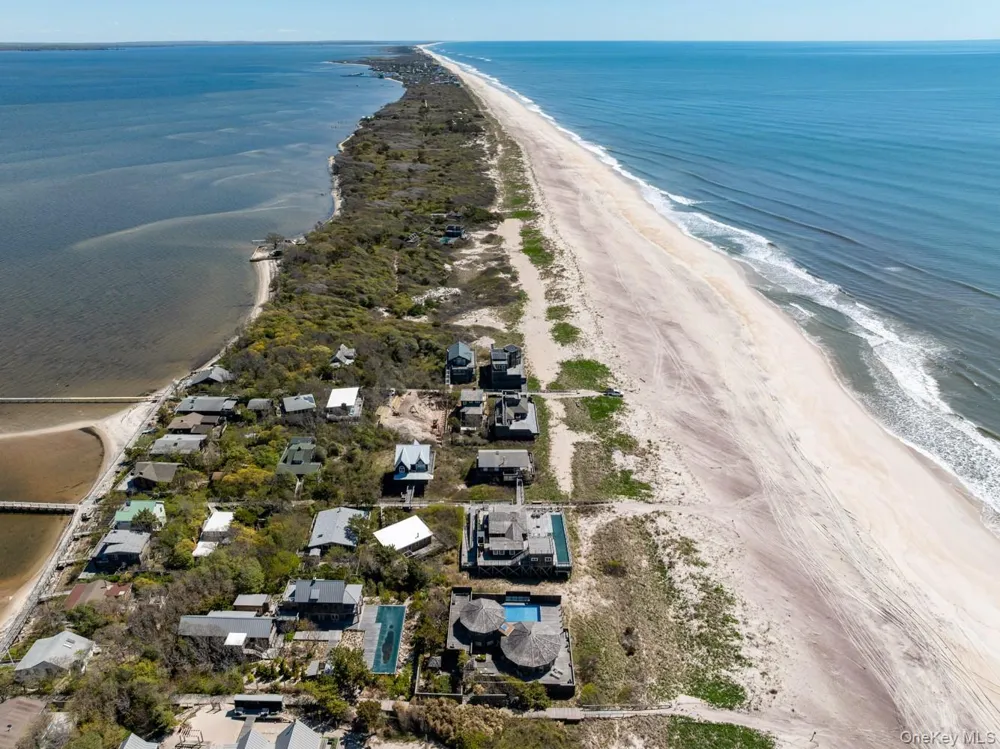 1 Steels Walk Water Island, NY 11772