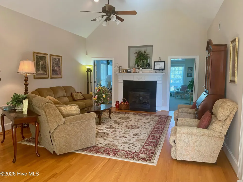 747 Quinn Store Road Beulaville, NC 28518