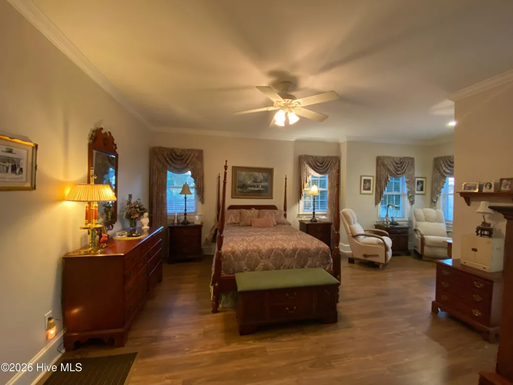 747 Quinn Store Road Beulaville, NC 28518