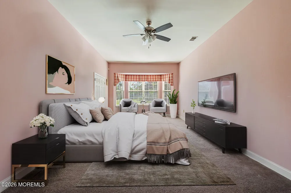14 Williamsburg Court Allentown, NJ 08501