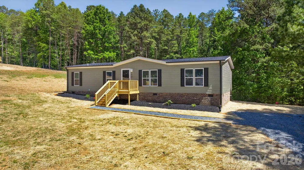 170 Harvick Lane Lexington, NC 27292