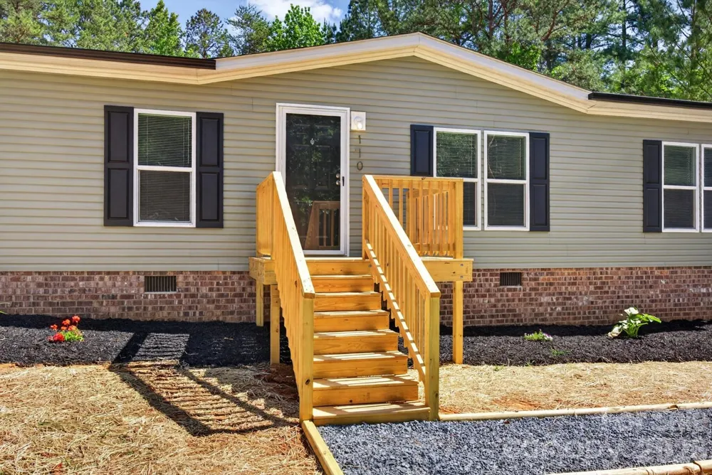 170 Harvick Lane Lexington, NC 27292