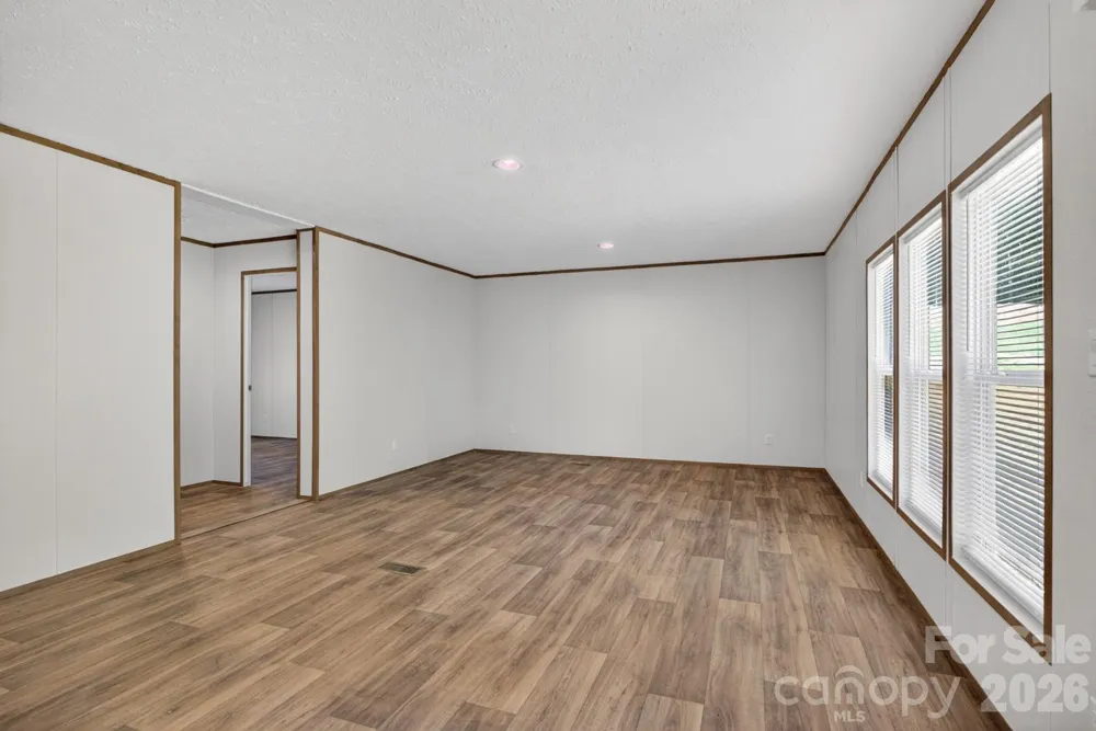 170 Harvick Lane Lexington, NC 27292