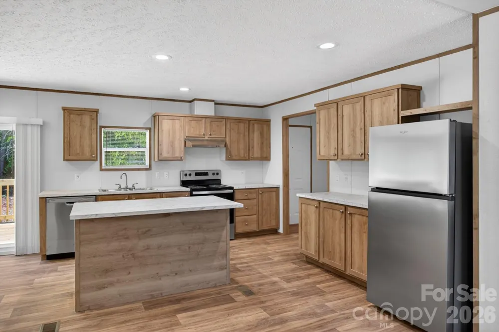 194 Harvick Lane Lexington, NC 27294