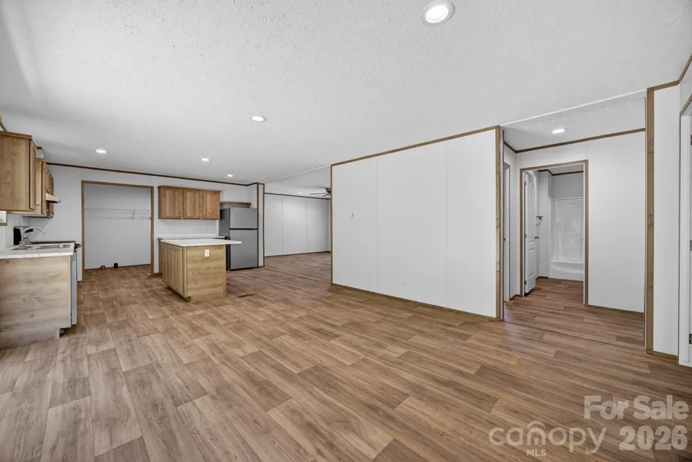 194 Harvick Lane Lexington, NC 27294