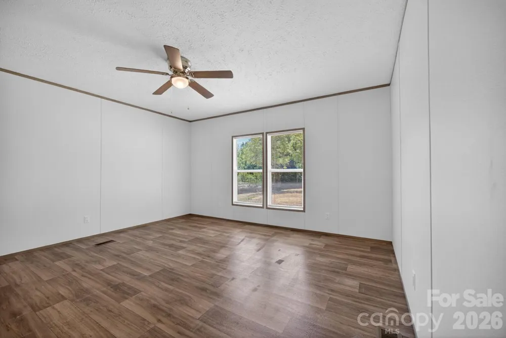 194 Harvick Lane Lexington, NC 27294
