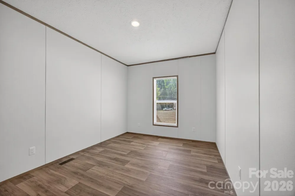 194 Harvick Lane Lexington, NC 27294