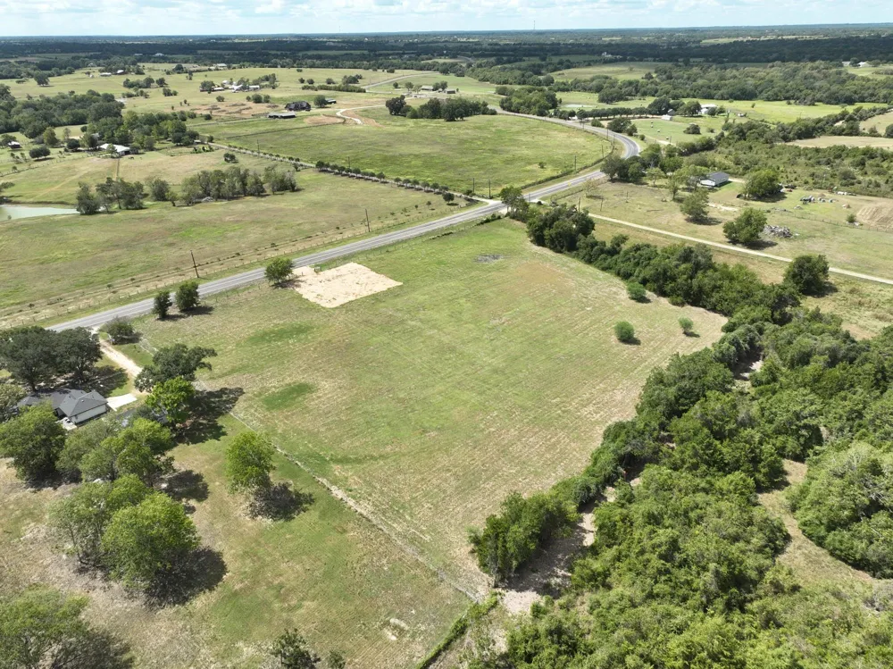 5846 Fm 949 Sealy, TX 77474