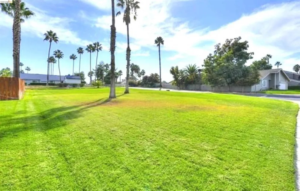 1609 Willow Lake Rd Discovery Bay, CA 94505