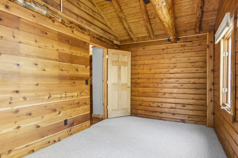 151 S Crestwood Drive Suttons Bay Township, MI 49682