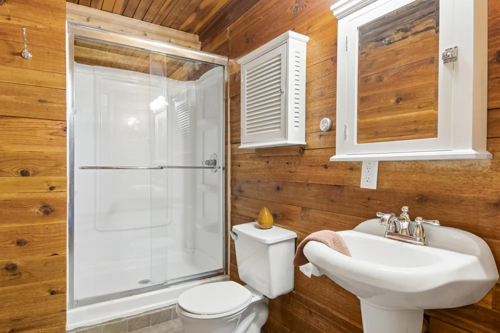 151 S Crestwood Drive Suttons Bay Township, MI 49682