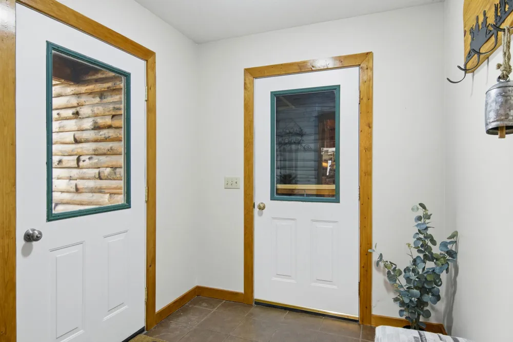 151 S Crestwood Drive Suttons Bay Township, MI 49682