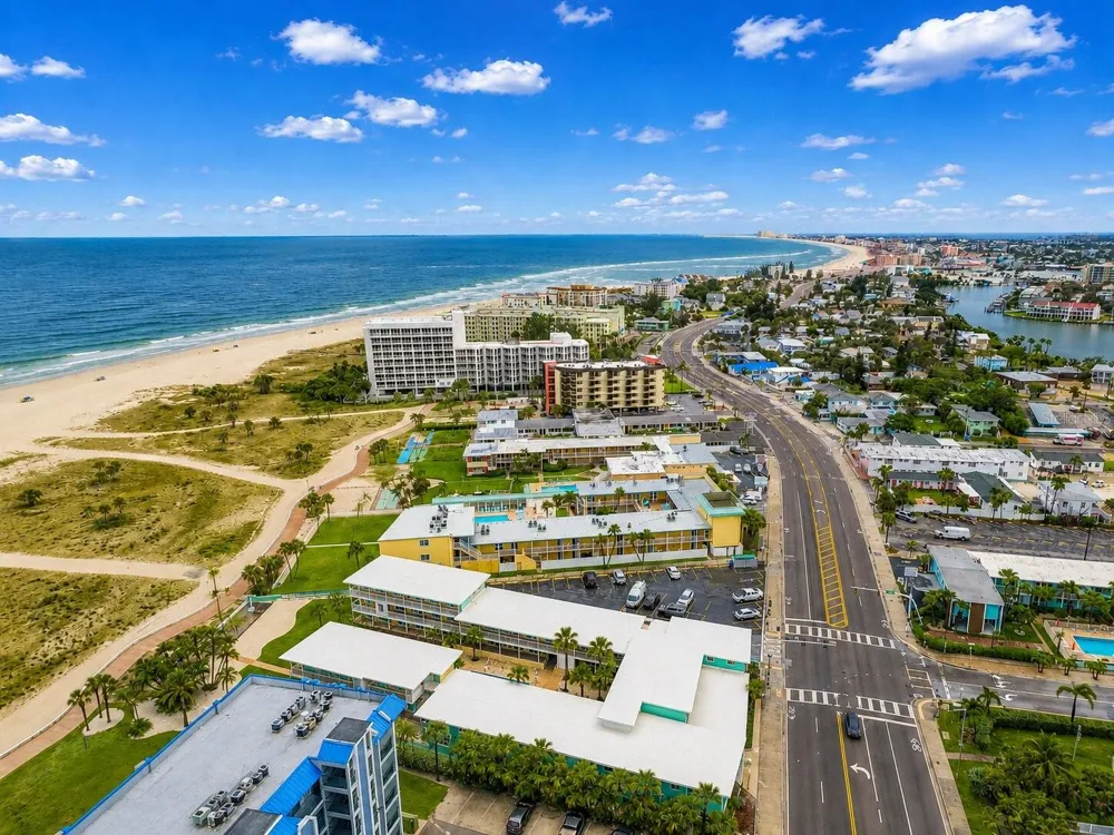 11730 GULF BOULEVARD #31 Treasure Island, FL 33706