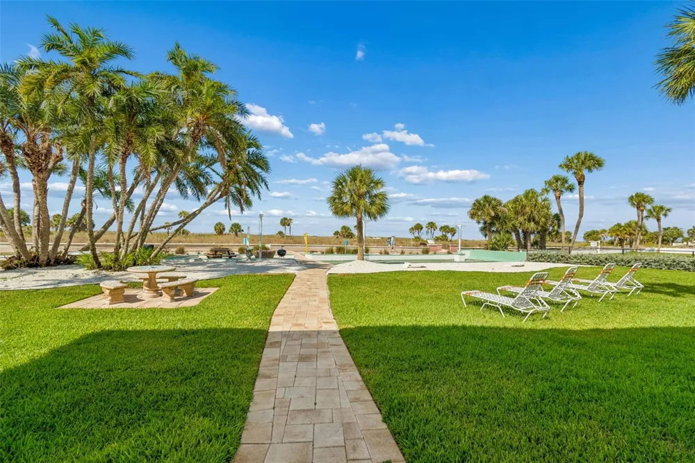 11730 GULF BOULEVARD #29 Treasure Island, FL 33706