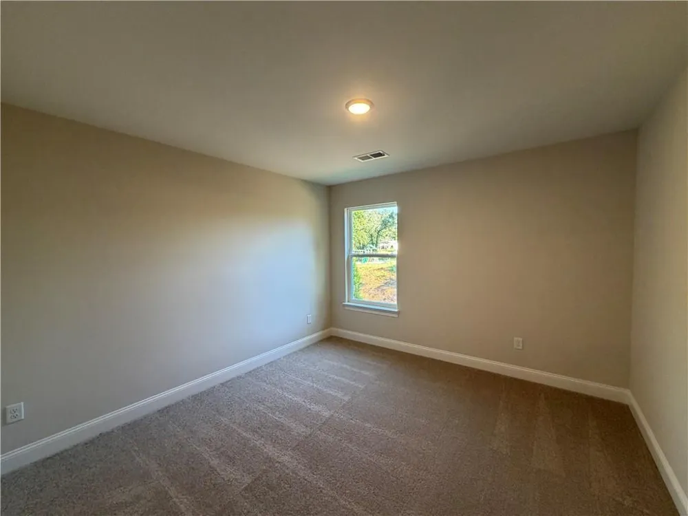 2 Trace Bluff Dawsonville, GA 30534