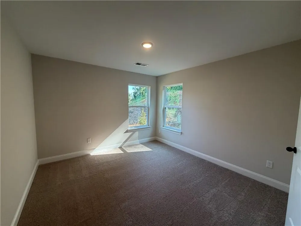 2 Trace Bluff Dawsonville, GA 30534