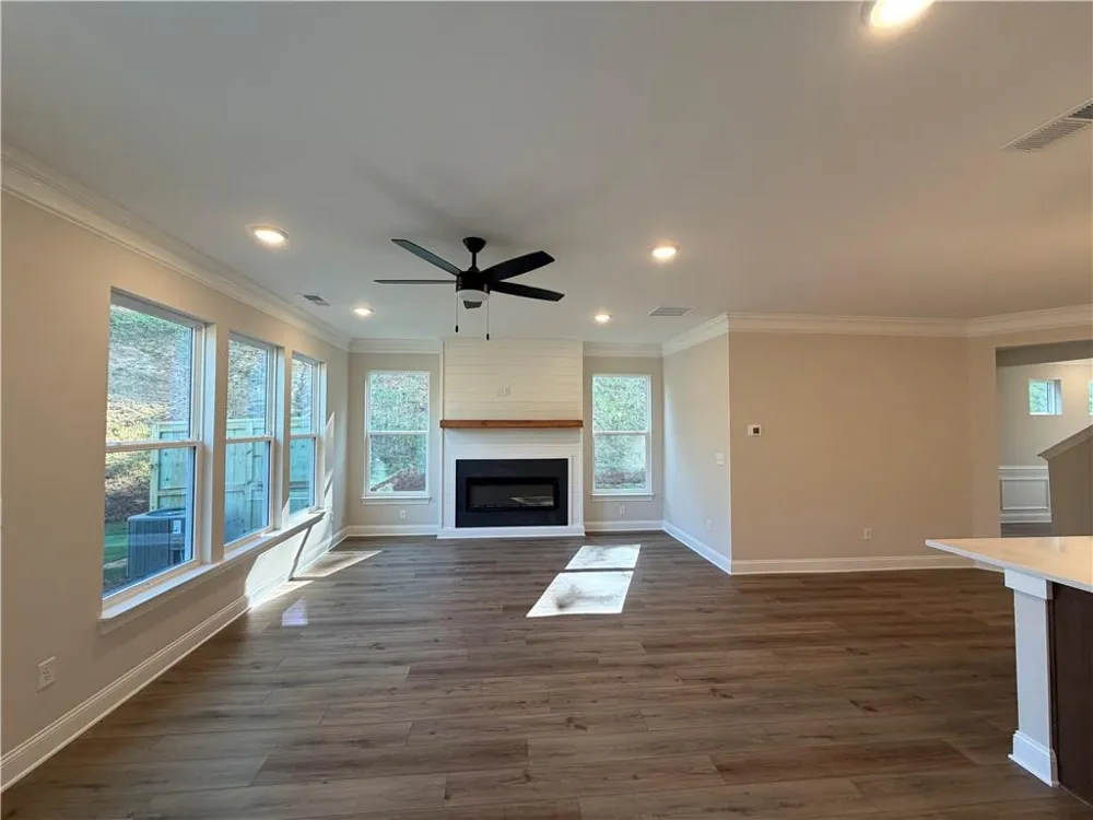 2 Trace Bluff Dawsonville, GA 30534