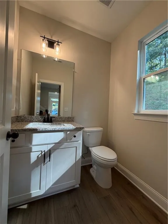 2 Trace Bluff Dawsonville, GA 30534