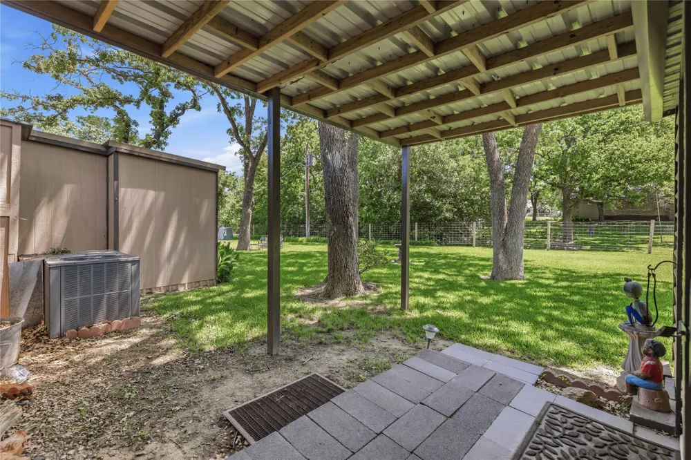 641 S Lamar Street De Leon, TX 76444