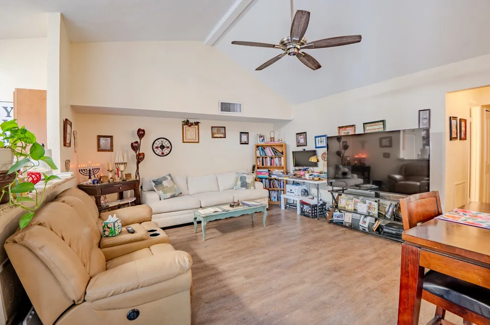 7105 Pineberry Road Dallas, TX 75249