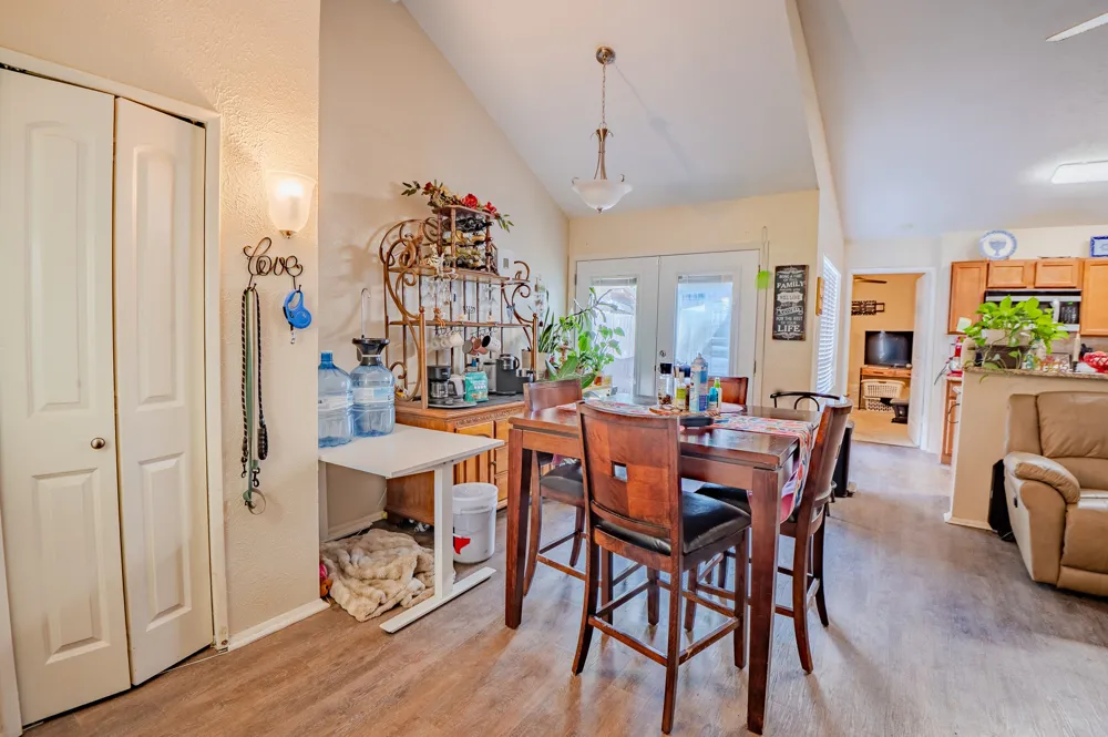 7105 Pineberry Road Dallas, TX 75249