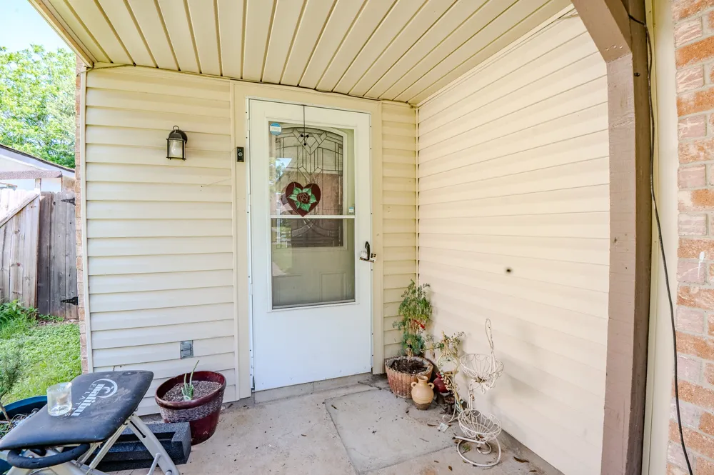 7105 Pineberry Road Dallas, TX 75249