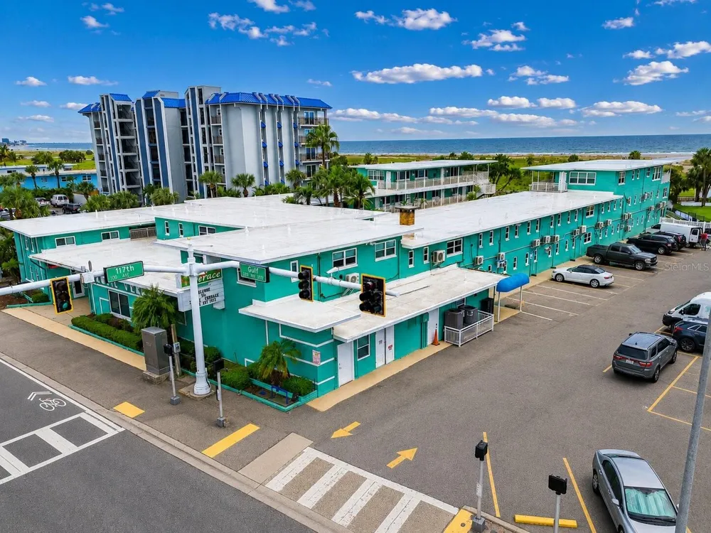 11730 GULF BOULEVARD #32 St Petersburg, FL 33706