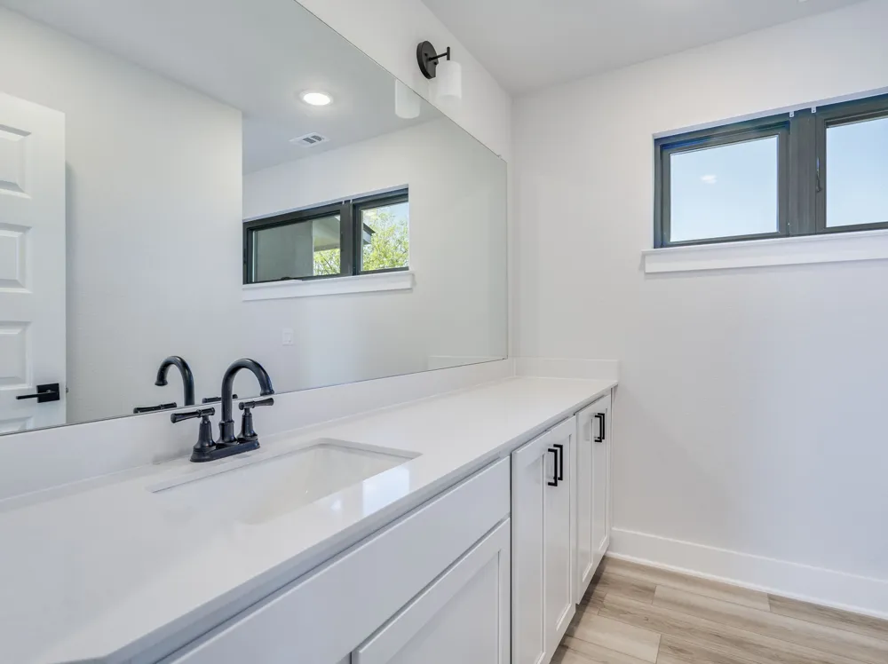 206 E Wonsley Drive #1 & 2 Austin, TX 78753