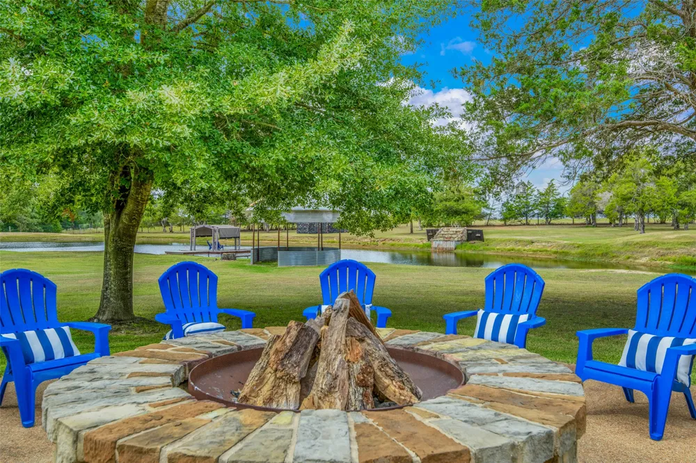 2848 FM 166 Farm to Market Rd Caldwell, TX 77836