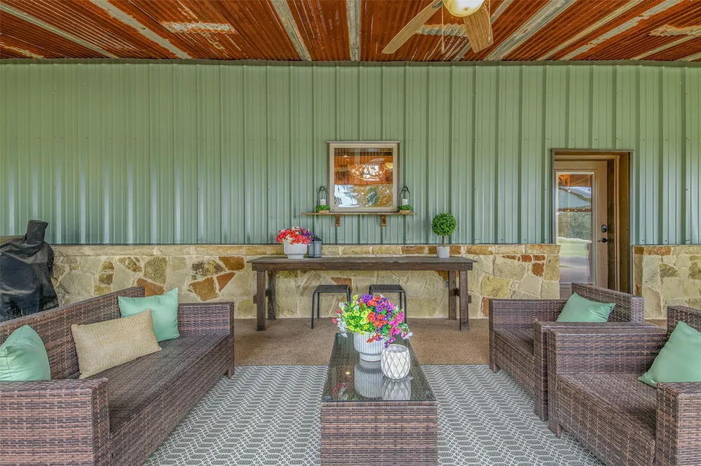 2848 FM 166 Farm to Market Rd Caldwell, TX 77836