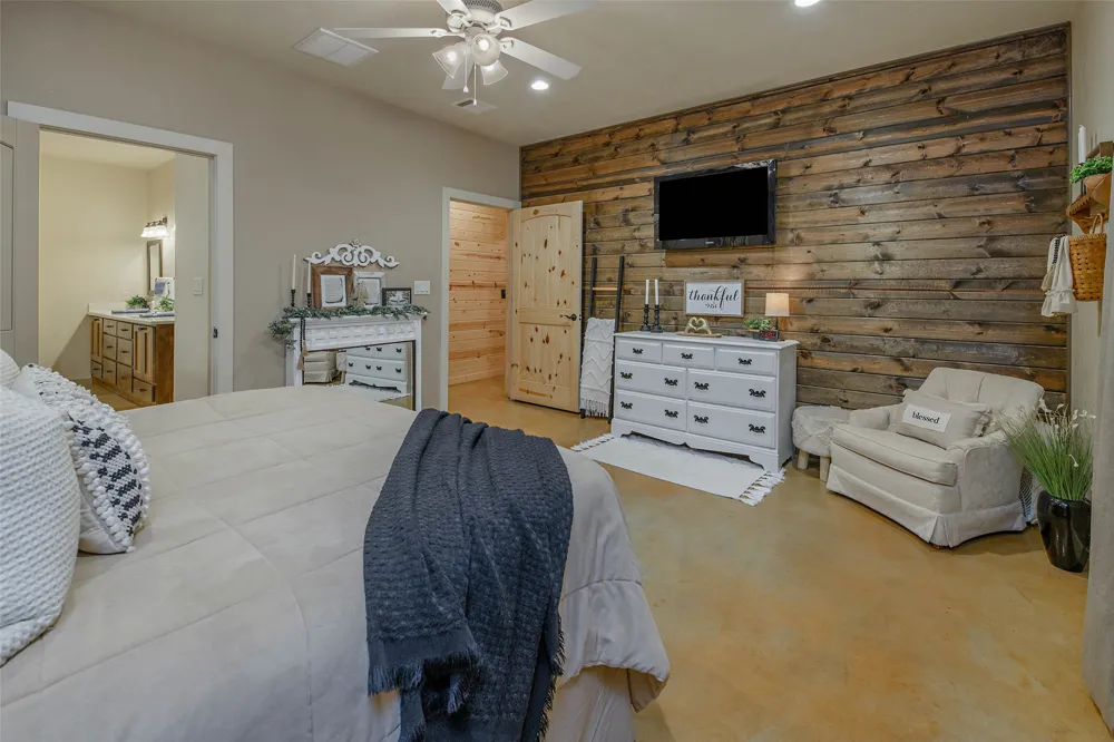 2848 FM 166 Farm to Market Rd Caldwell, TX 77836