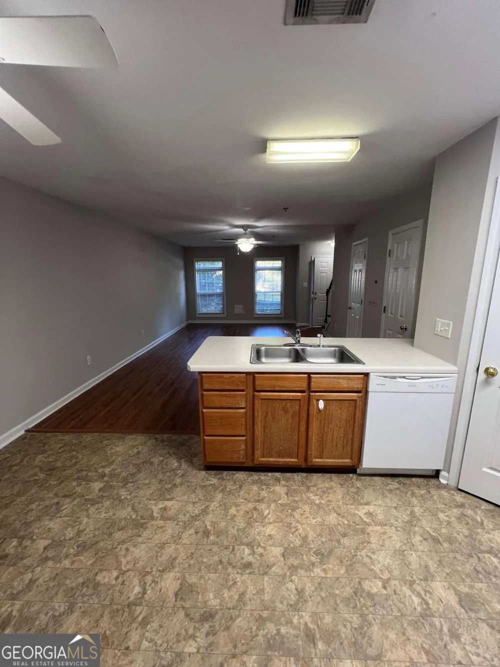 637 Huntington RD Athens, GA 30606