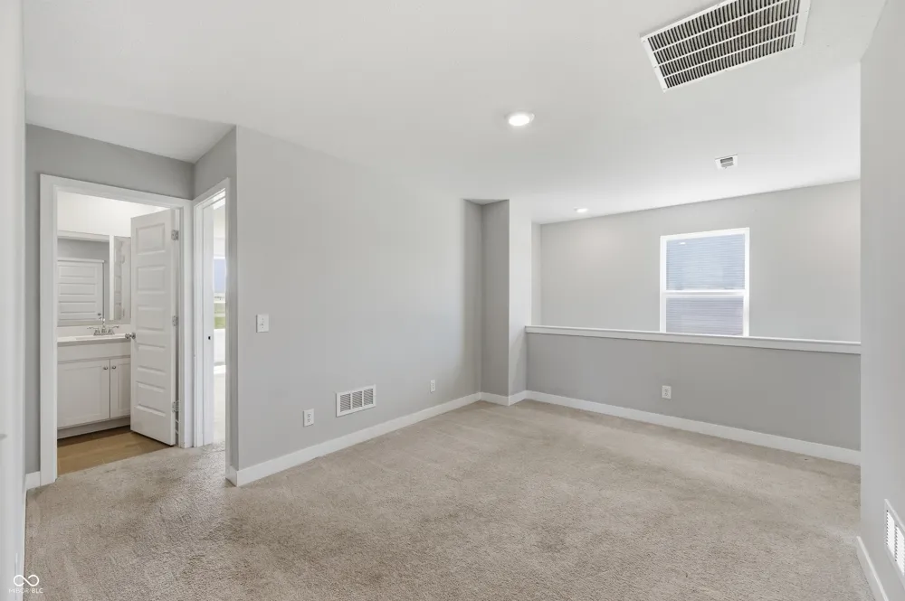 221 Switchgrass Lane Whiteland, IN 46184
