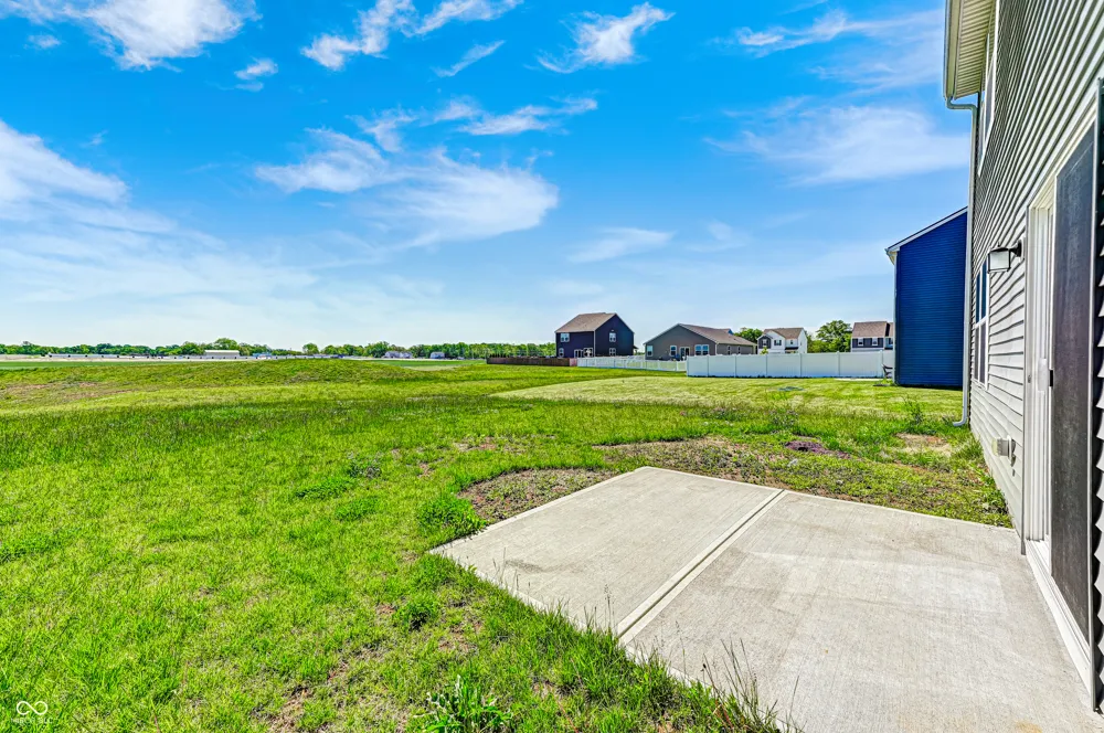 221 Switchgrass Lane Whiteland, IN 46184
