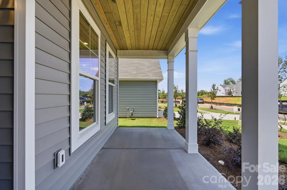 151 Grouse Run Way Troutman, NC 28166