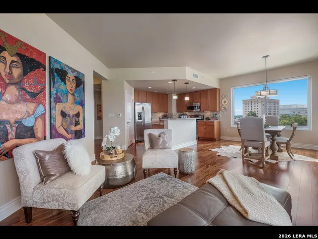 215 Center #607 San Antonio, TX 78202