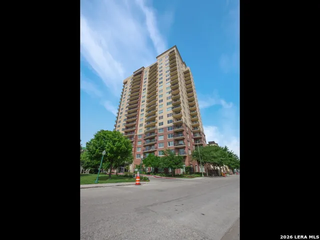 215 Center #607 San Antonio, TX 78202