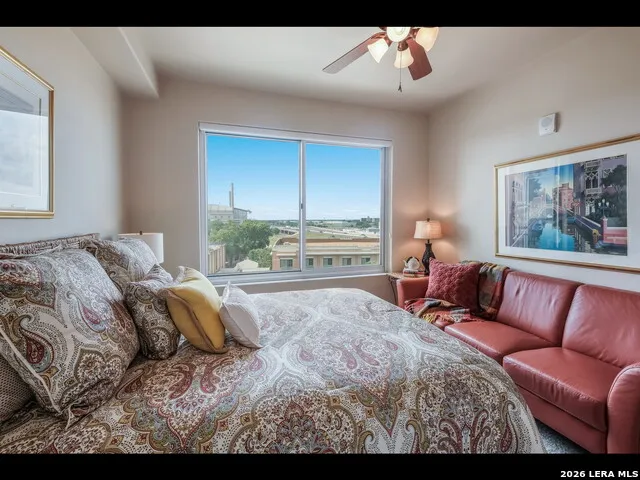 215 Center #607 San Antonio, TX 78202
