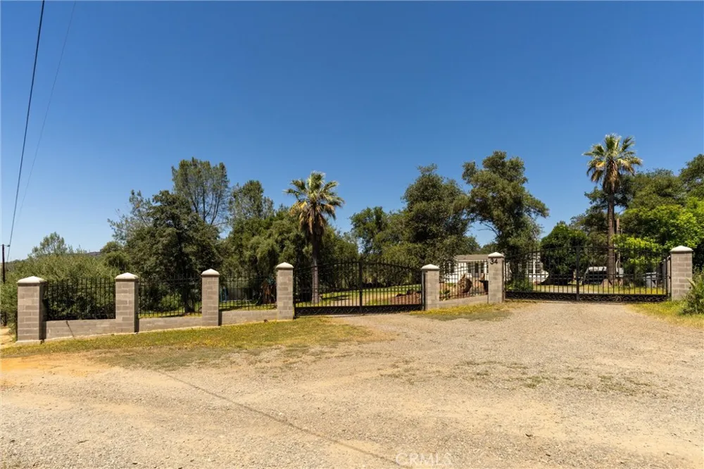 34 Bo Y Le Lane Oroville, CA 95966