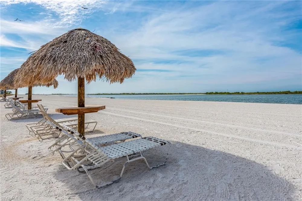 375 Gumbo Limbo Lane Marco Island, FL 34145