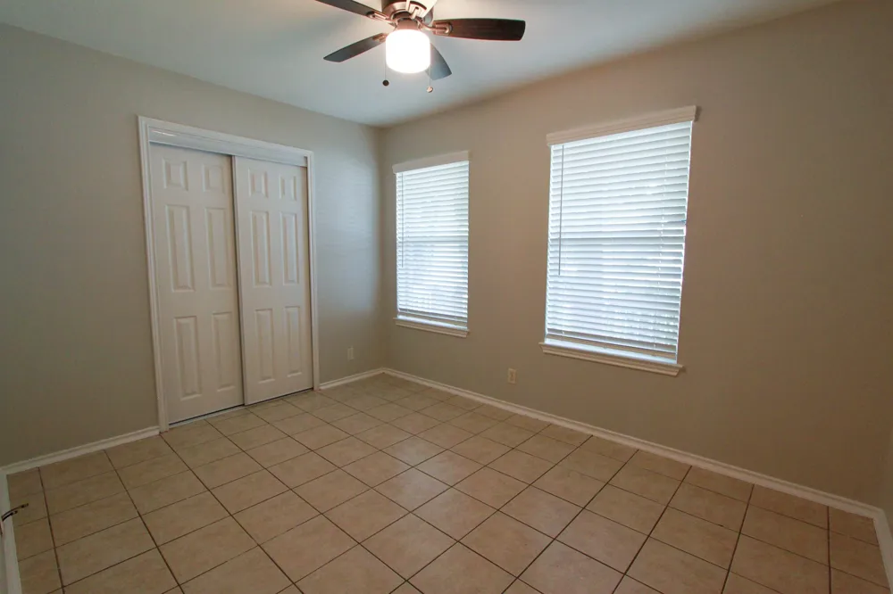 11712 Morning View Drive Del Valle, TX 78617