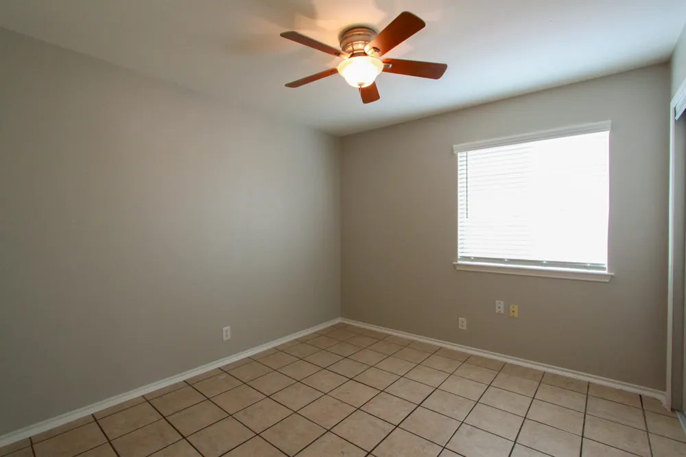 11712 Morning View Drive Del Valle, TX 78617