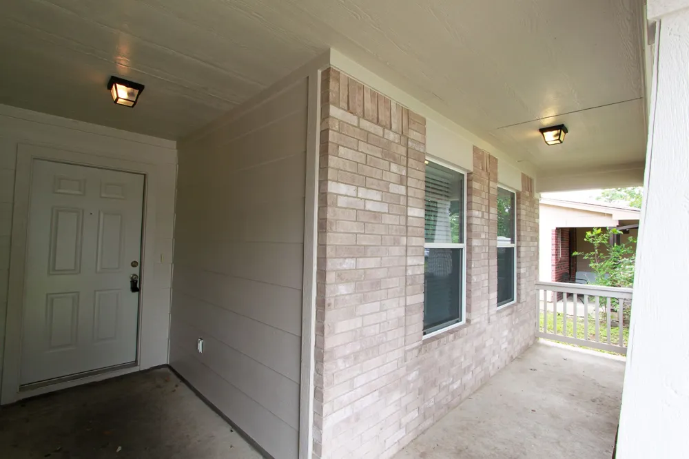 11712 Morning View Drive Del Valle, TX 78617