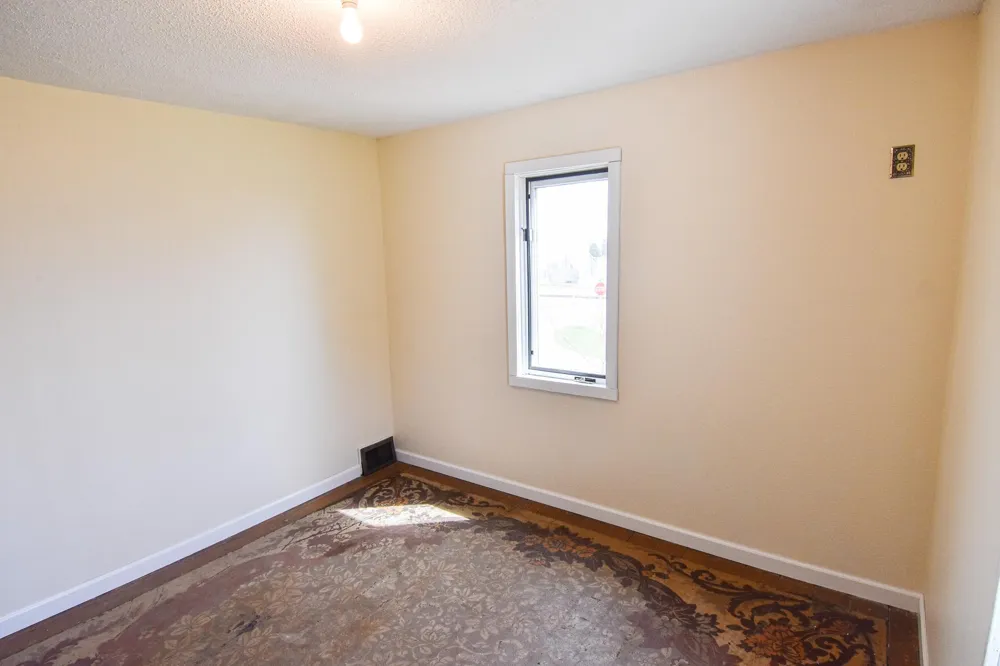 117 Red Lake Avenue Saint Hilaire, MN 56754