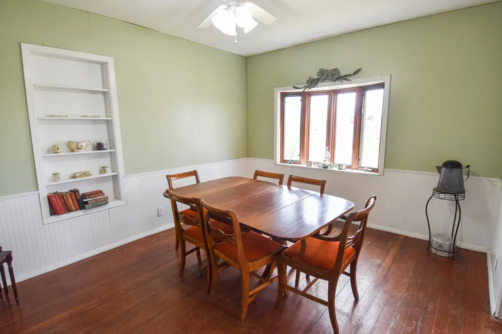 117 Red Lake Avenue Saint Hilaire, MN 56754