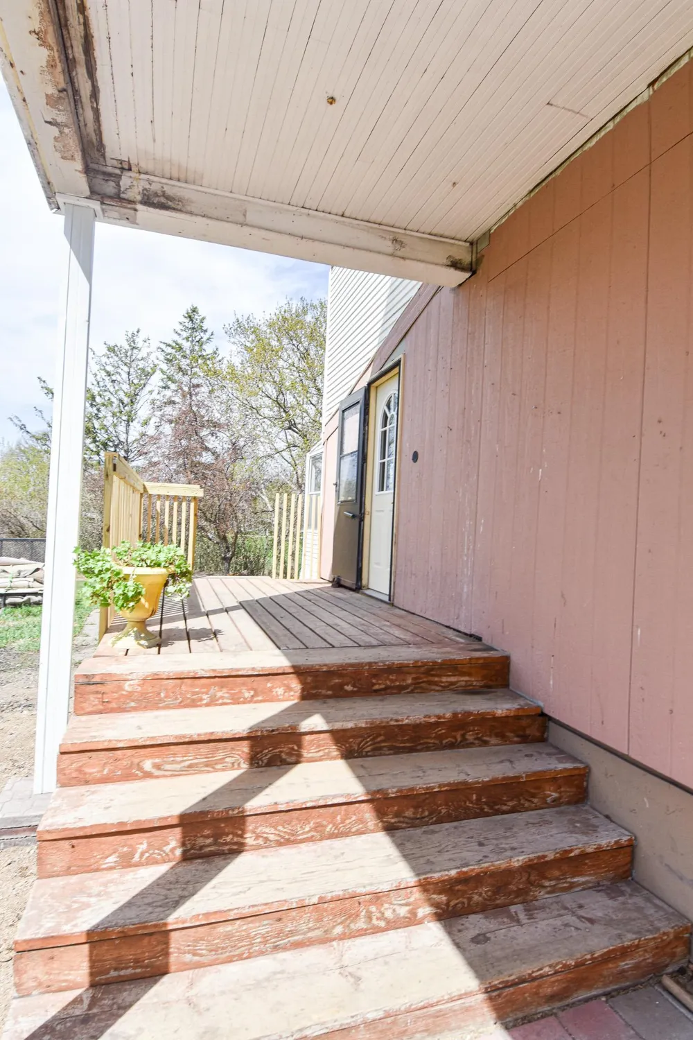 117 Red Lake Avenue Saint Hilaire, MN 56754