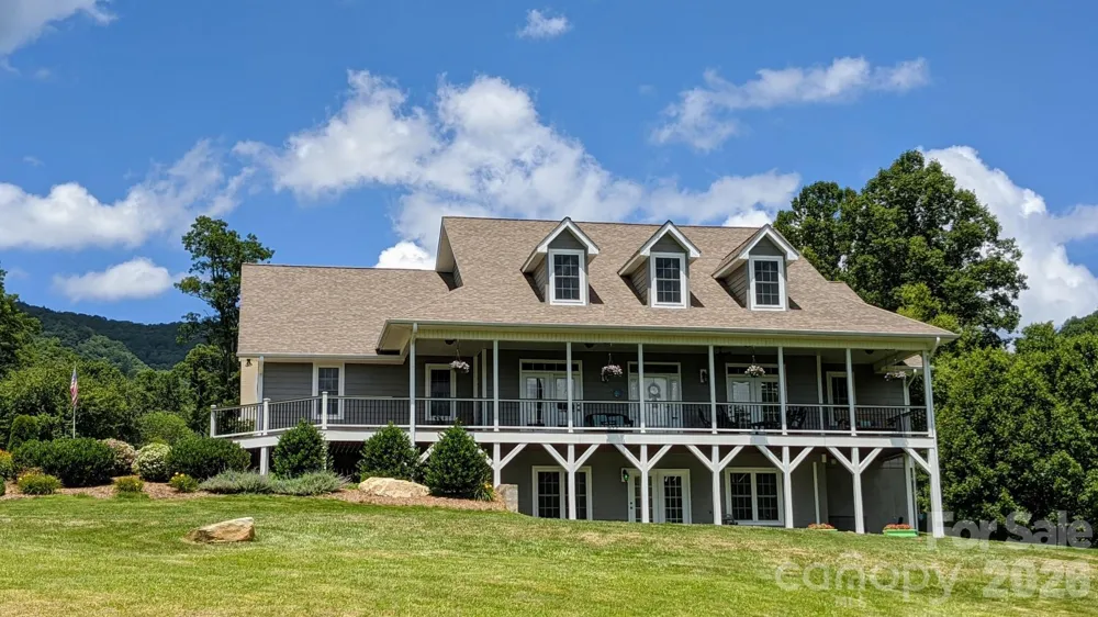 96 Buckeye Branch Drive Clyde, NC 28721