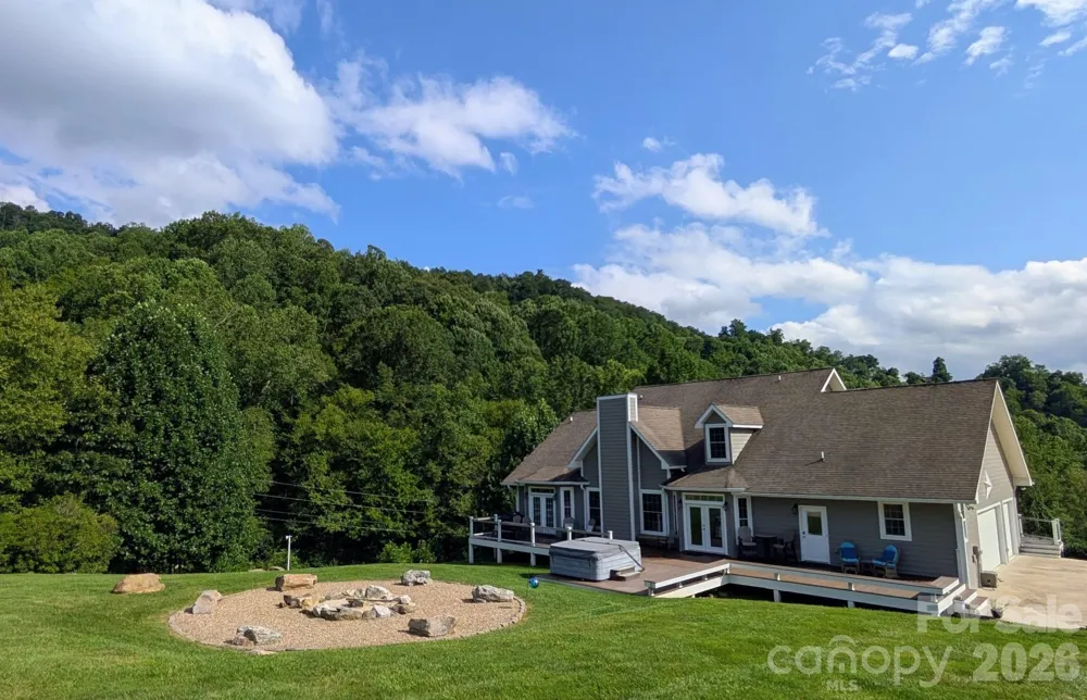 96 Buckeye Branch Drive Clyde, NC 28721