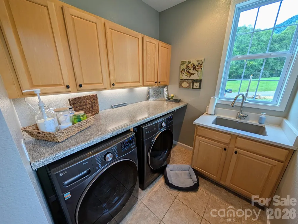 96 Buckeye Branch Drive Clyde, NC 28721